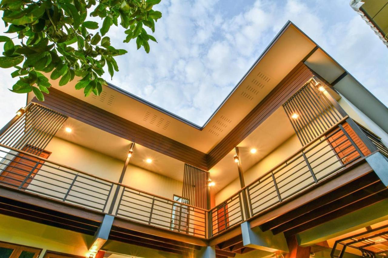 Sabua The Terrace Homestay Uthai Thani Exterior photo